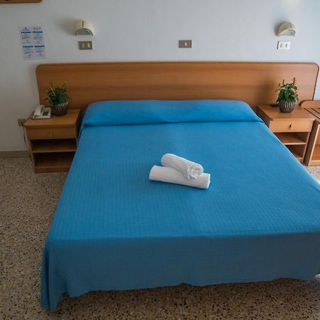 Hotel Singapore Milano Marittima Zewnętrze zdjęcie